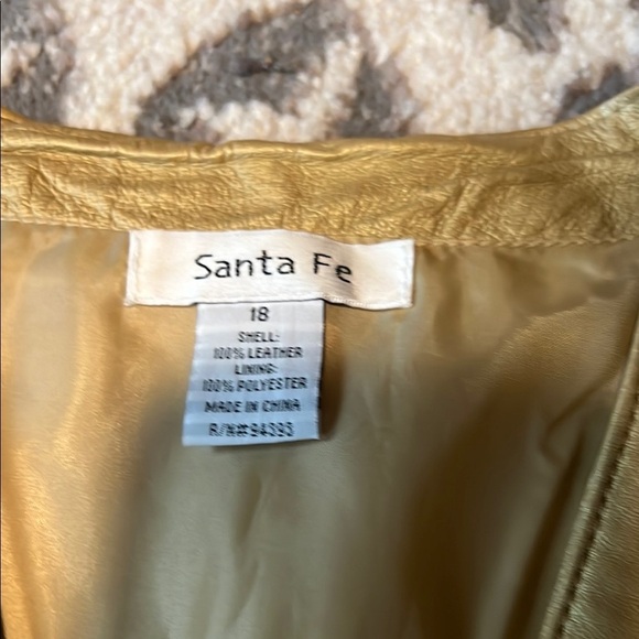 Santa Fe leather Elegant Gold Women's Dress Set excellent condition - Picture 7 of 9